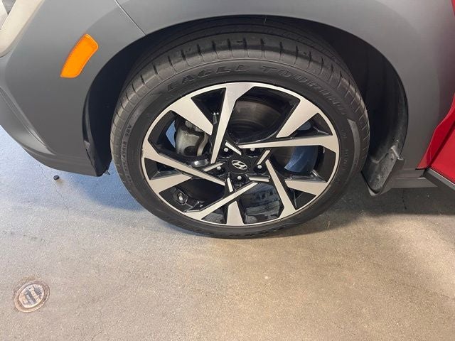 2022 Hyundai KONA Limited