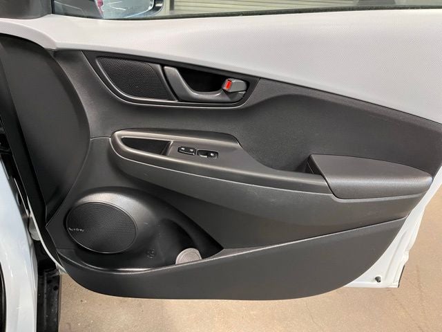 2020 Hyundai KONA SEL Plus