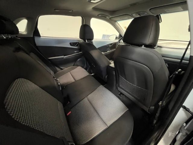 2020 Hyundai KONA SEL Plus