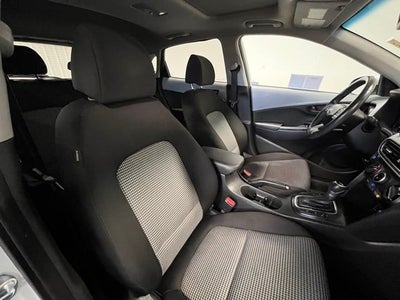 2020 Hyundai KONA SEL Plus