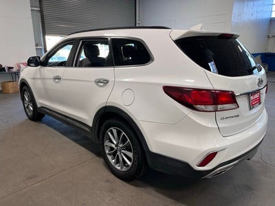 2017 Hyundai SANTA FE SE