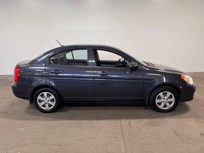 2011 Hyundai ACCENT GLS
