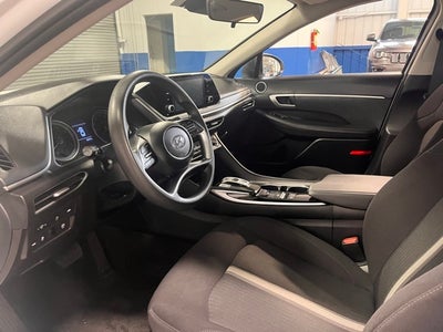 2023 Hyundai SONATA SE