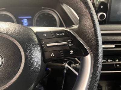 2023 Hyundai SONATA SE