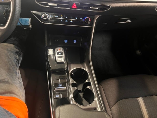 2023 Hyundai SONATA SE