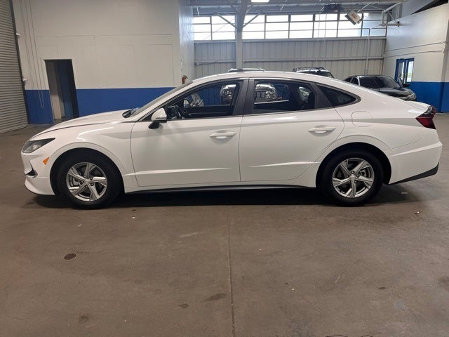 2023 Hyundai SONATA SE