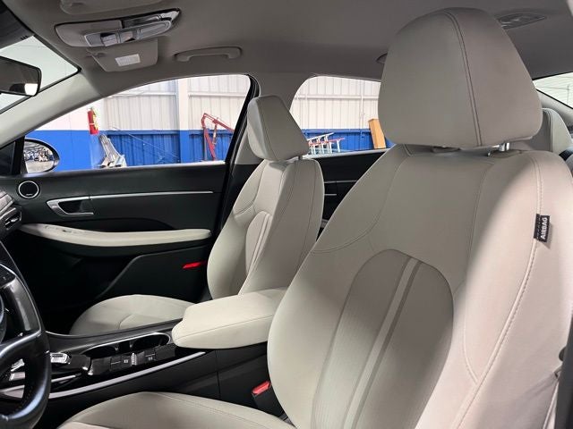 2023 Hyundai SONATA HYBRID SEL