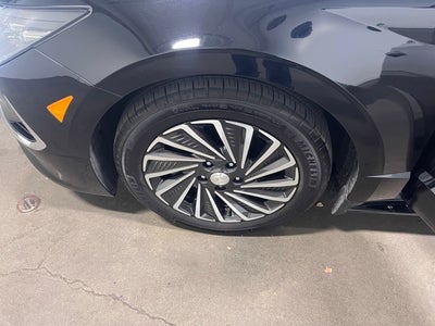 2023 Hyundai SONATA HYBRID SEL