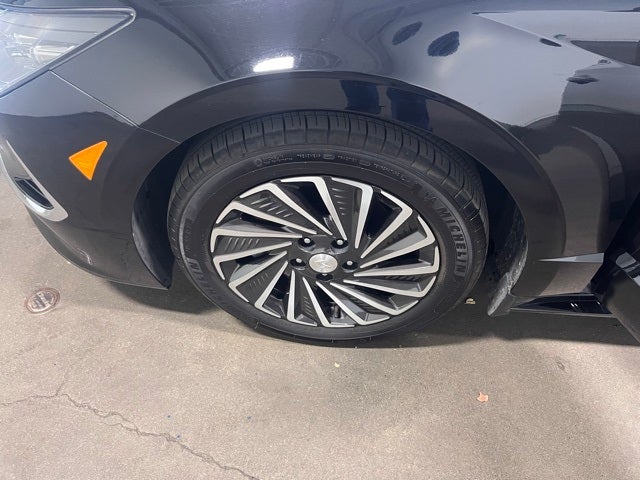 2023 Hyundai SONATA HYBRID SEL