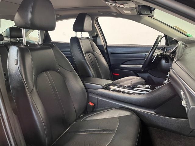 2023 Hyundai SONATA HYBRID Limited