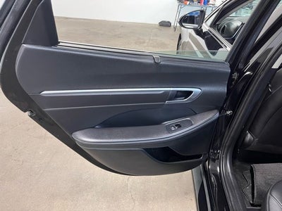 2023 Hyundai SONATA HYBRID Limited