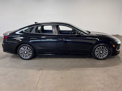 2023 Hyundai SONATA HYBRID Limited