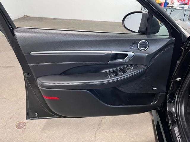 2023 Hyundai SONATA HYBRID Limited