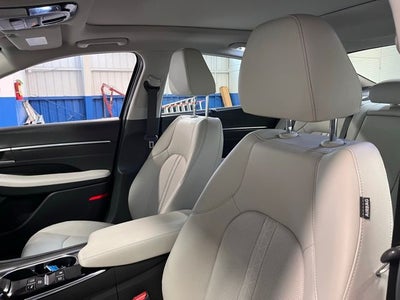 2023 Hyundai SONATA HYBRID Limited