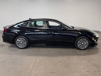 2023 Hyundai SONATA HYBRID Limited