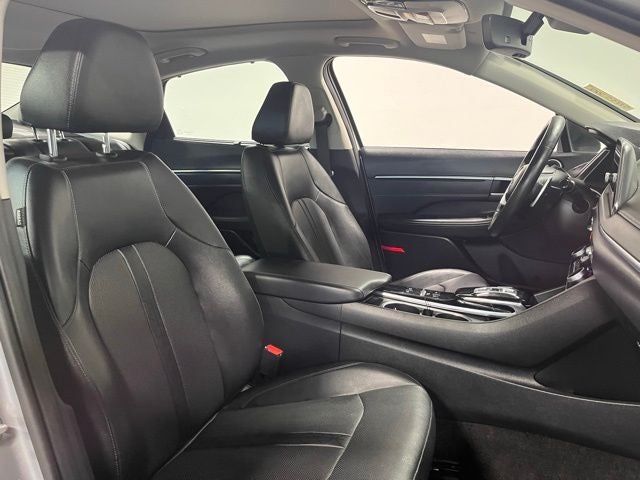 2023 Hyundai SONATA HYBRID Limited