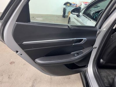 2023 Hyundai SONATA HYBRID Limited