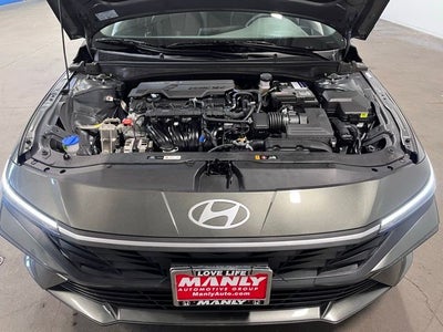 2024 Hyundai ELANTRA SEL