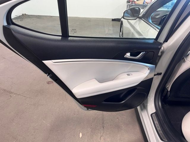 2024 Genesis G70 2.5T