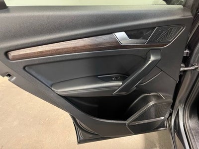 2024 Audi Q5 45 S line Premium quattro