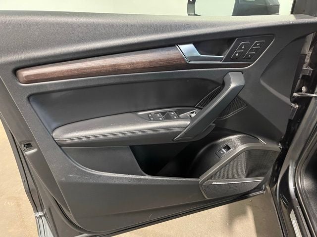 2024 Audi Q5 45 S line Premium quattro