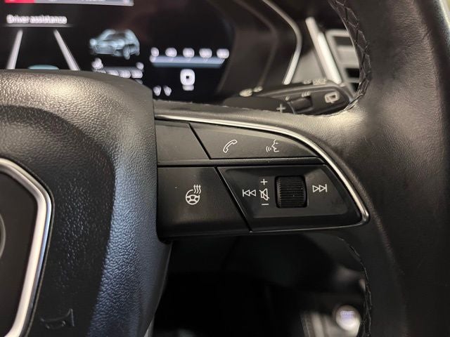 2024 Audi Q5 45 S line Premium quattro