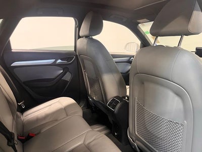 2018 Audi Q3 2.0T Premium quattro