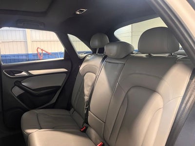 2018 Audi Q3 2.0T Premium quattro