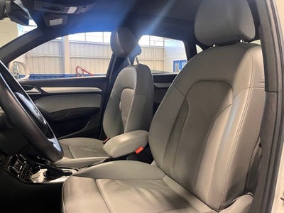 2018 Audi Q3 2.0T Premium quattro