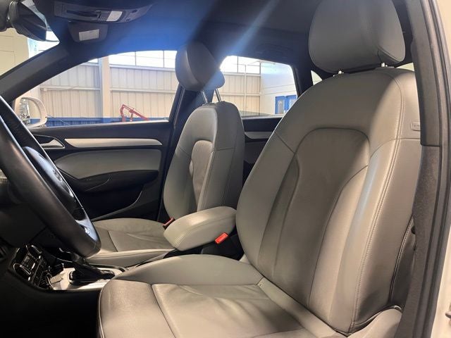 2018 Audi Q3 2.0T Premium quattro