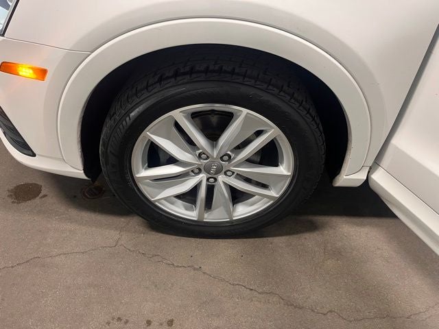 2018 Audi Q3 2.0T Premium quattro