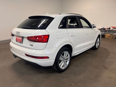 2018 Audi Q3 2.0T Premium quattro